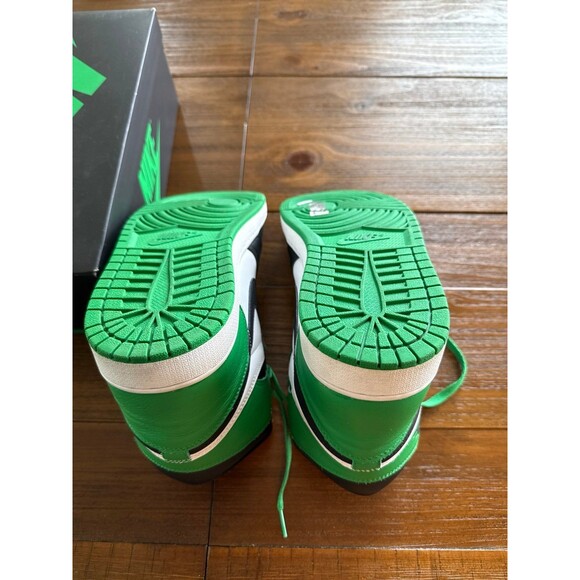 Air Jordan 1 Retro High OG x Lucky Green main image 7